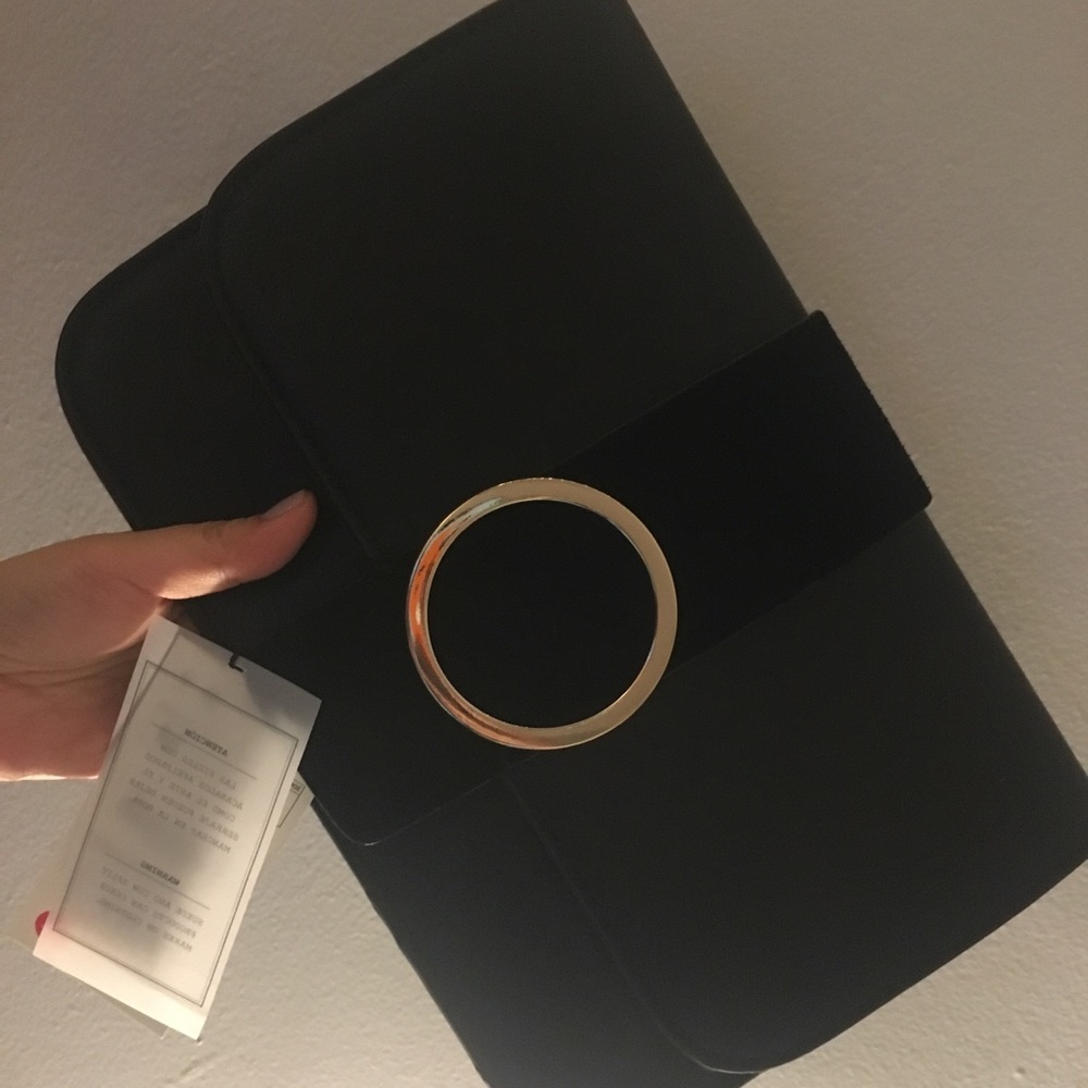 Zara black clutch